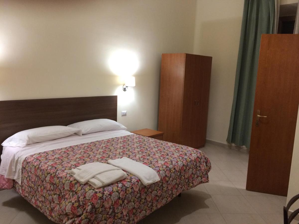 Albergo Enrica Rome Exterior photo