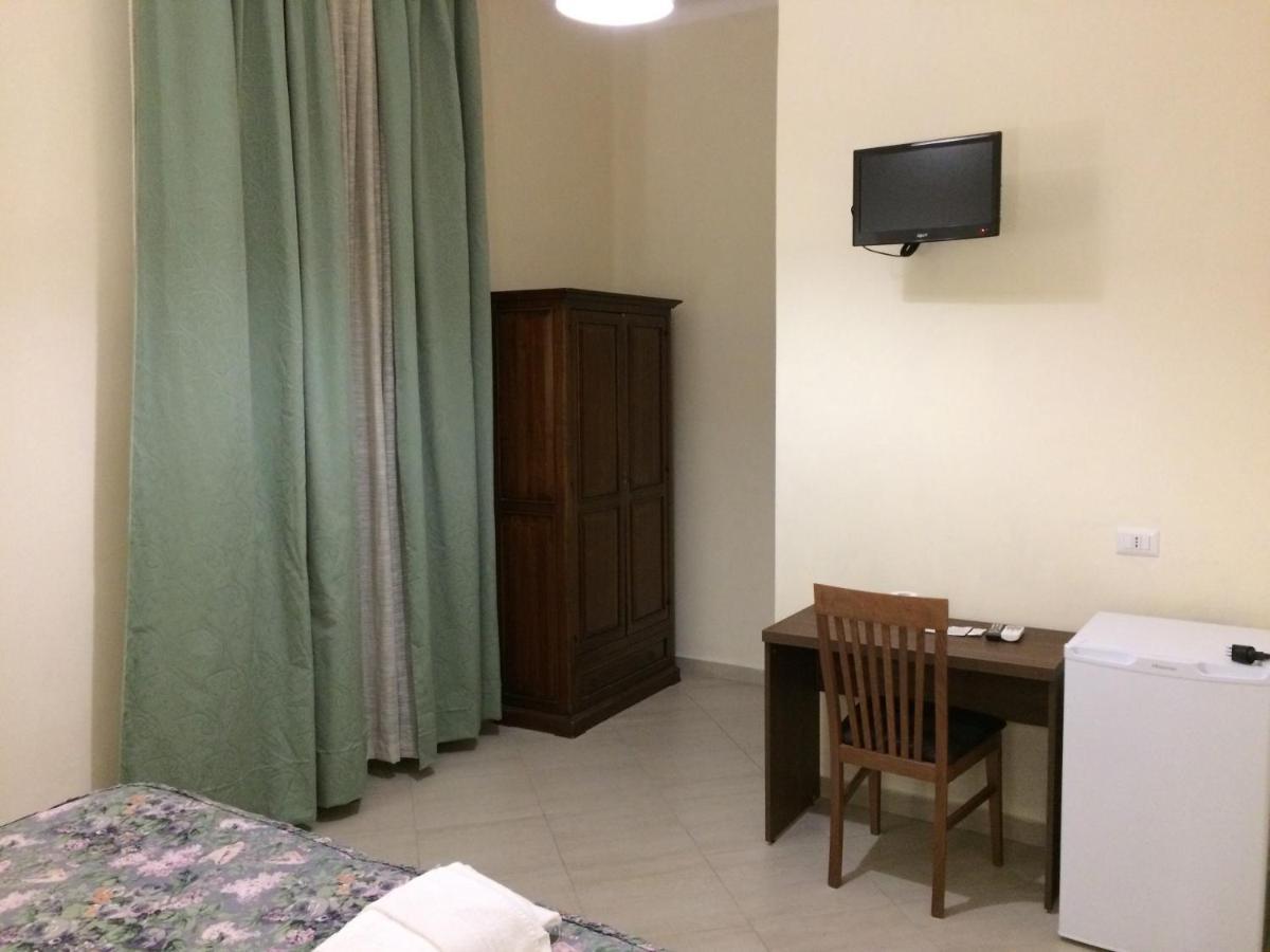 Albergo Enrica Rome Exterior photo
